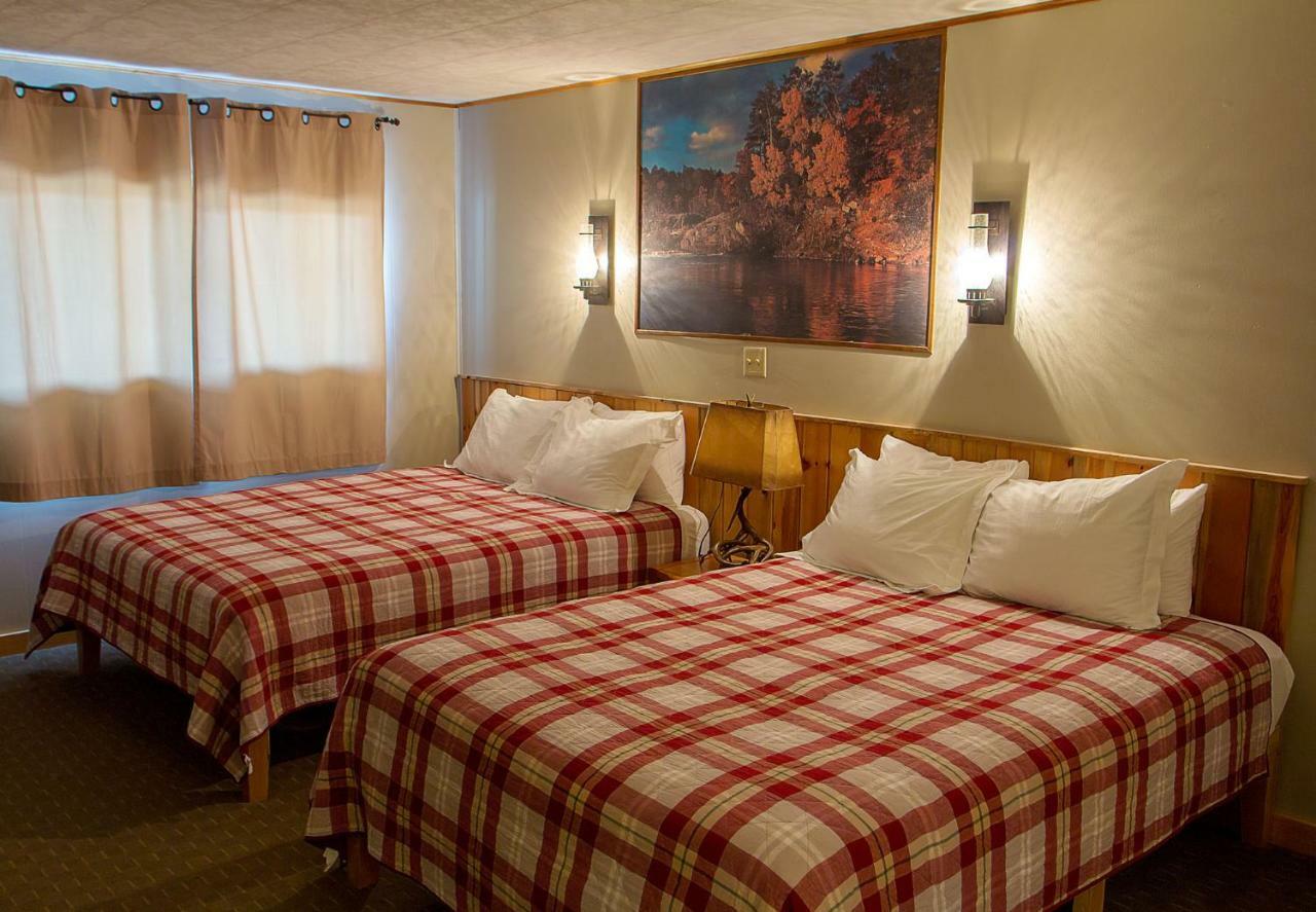 High Country Motel And Cabins Cooke City Exteriér fotografie