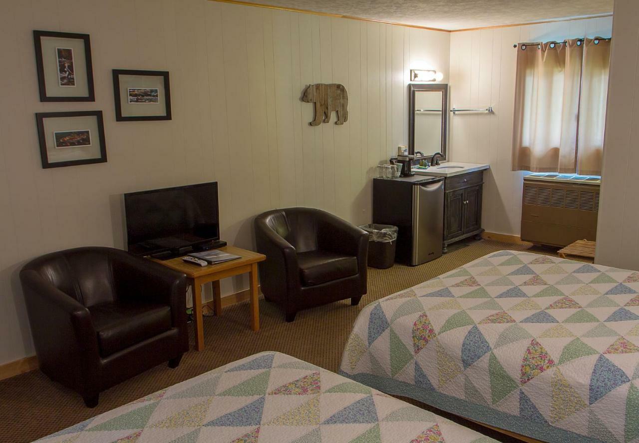 High Country Motel And Cabins Cooke City Exteriér fotografie