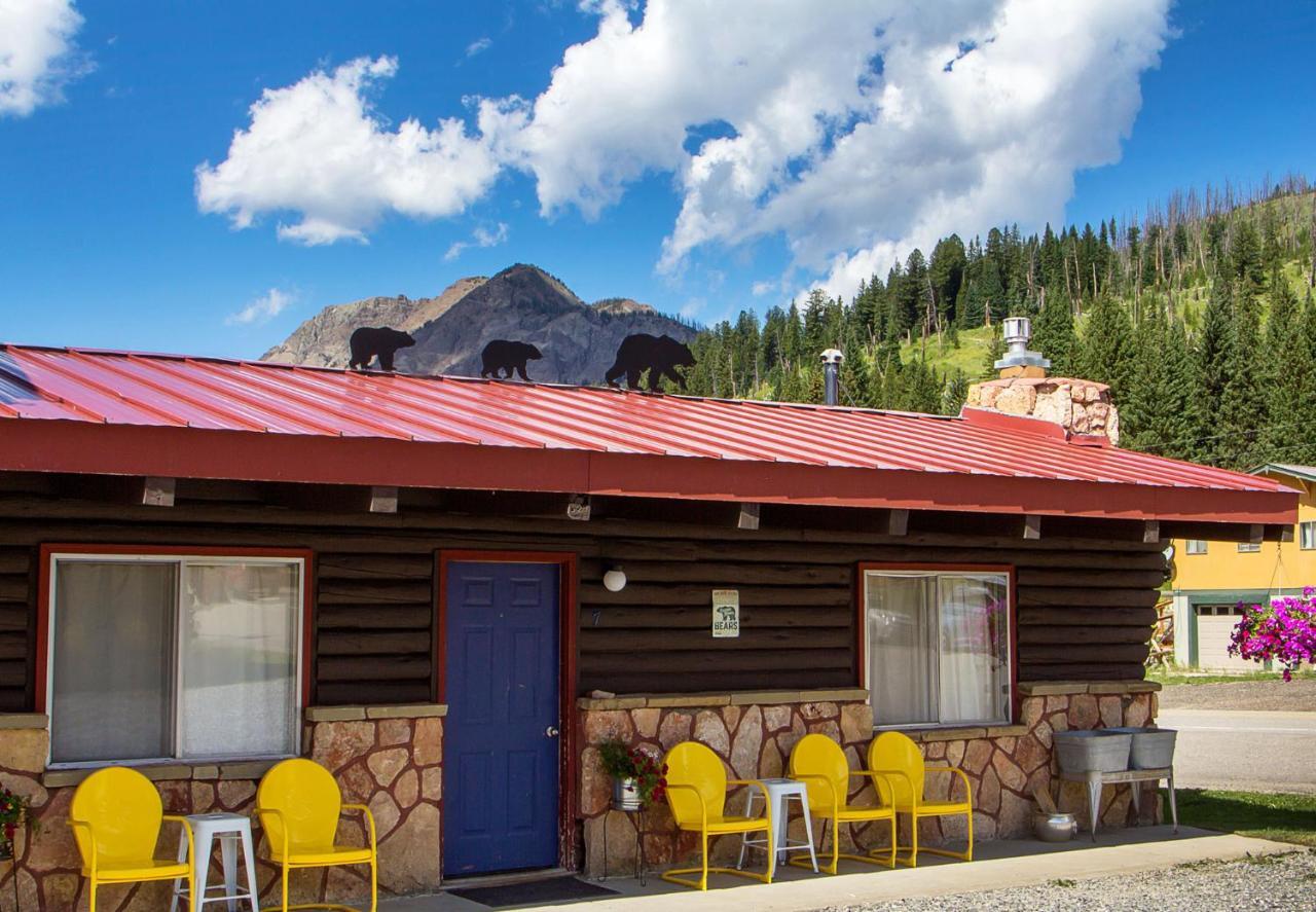 High Country Motel And Cabins Cooke City Exteriér fotografie